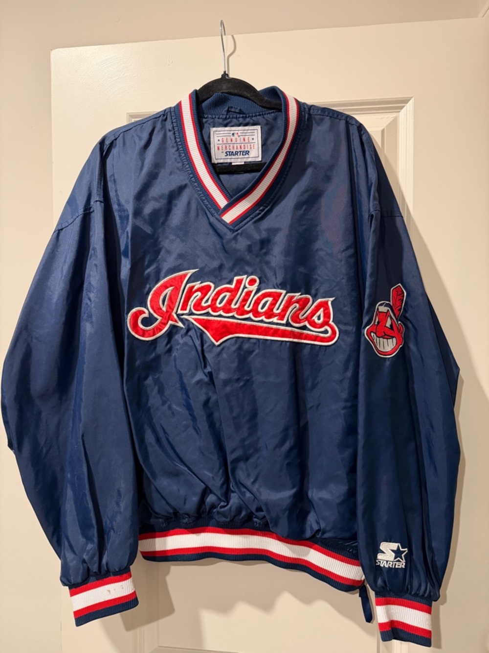 Vintage STARTER MLB Cleveland Indians Pullover Windbreaker